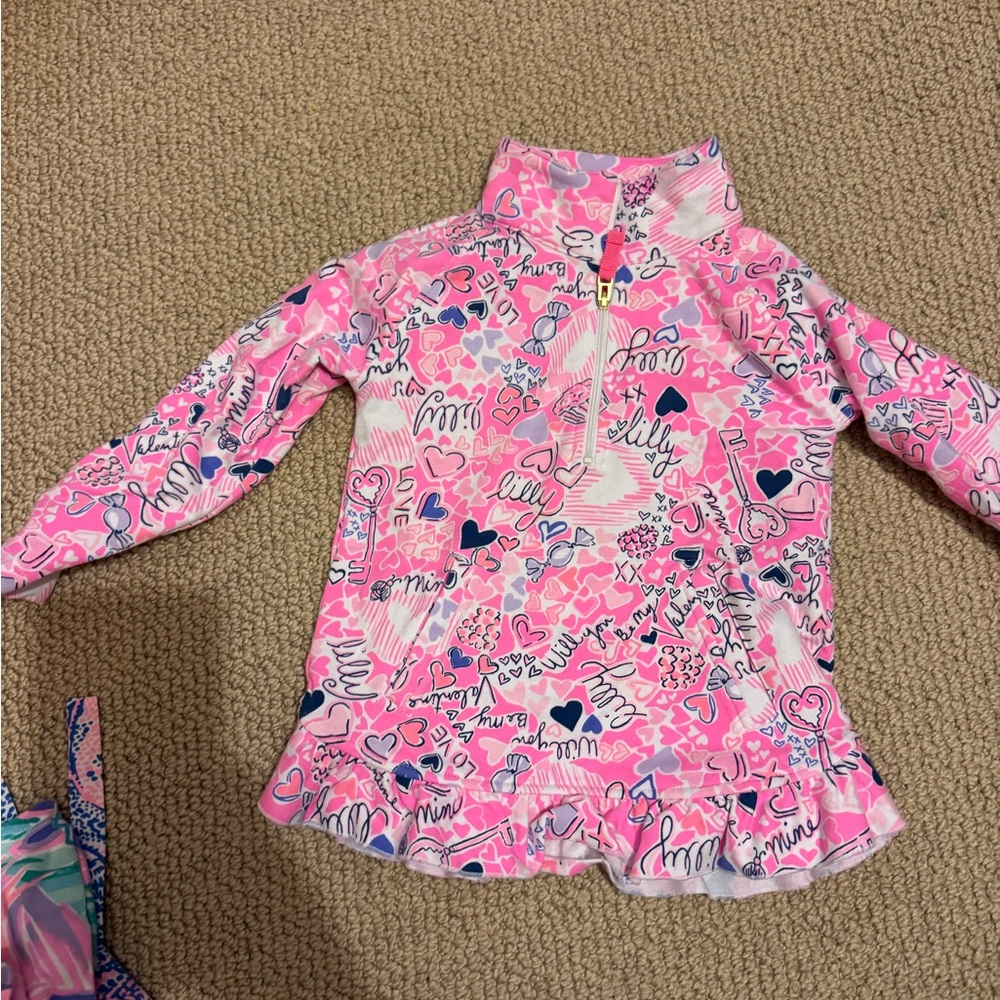 Lilly Pulitzer like new sweater Pullover